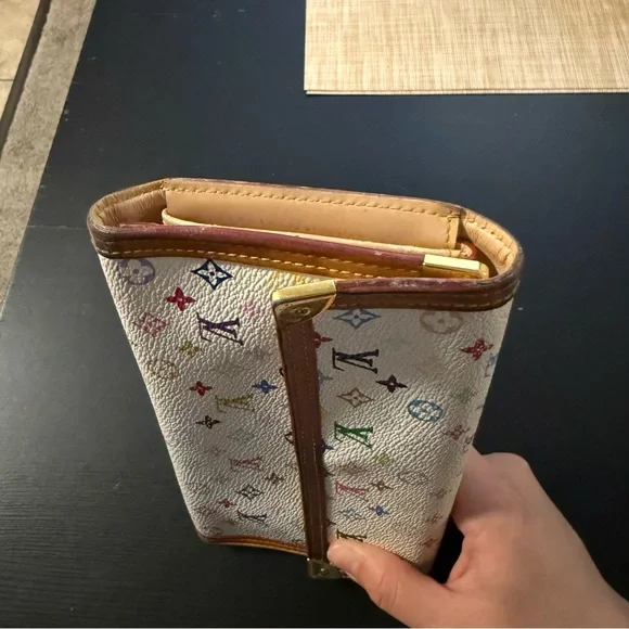 Louis Vuitton Murakami Monogram White Leather Continental Wallet - Picture 10 of 10